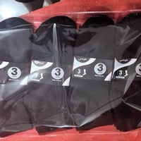 جواريب مشكل انواع ربع ونص  سعر الدرزن ٣ الاف  يحتوي الدرزن على ١٢ زوج ...