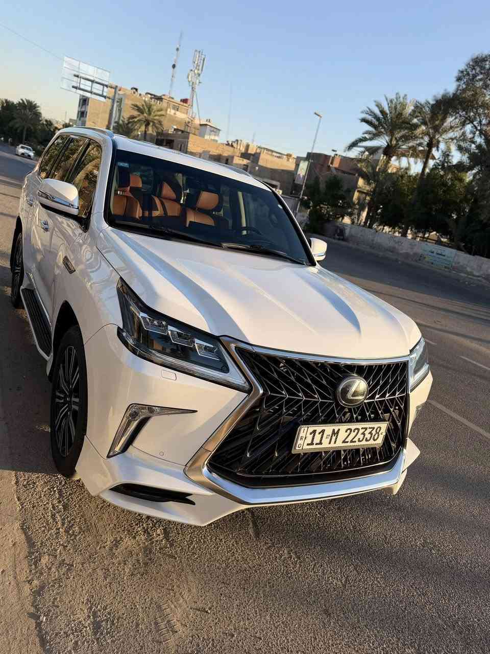 السلام عليكم
للبيع لكزز موديل 2020بريم ضمان  بشركة ساز 
مدخله تبديل دهن
ماشيه 35الف حقيقي مغلفه نانو زيرو
كفاله من كلشي فقط  رصعه بالباب الخلفي وساحبه
سماعاات ارضيات  غير مستخدمه  
مكاني بغداد شارع فلسطين
***********
***********
