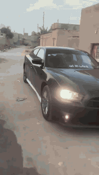 السلام عليكم سياره جارجر البيع مديل 2011 سياره جاهزه تخم تاير جديد حداديه جديده وسياره نضيف شوف عينك تحويل ثاني يوم سعر 110وبيه مجال حك الجيه  رقم الهاتف  ***********_*********** مكلف بل نشر
