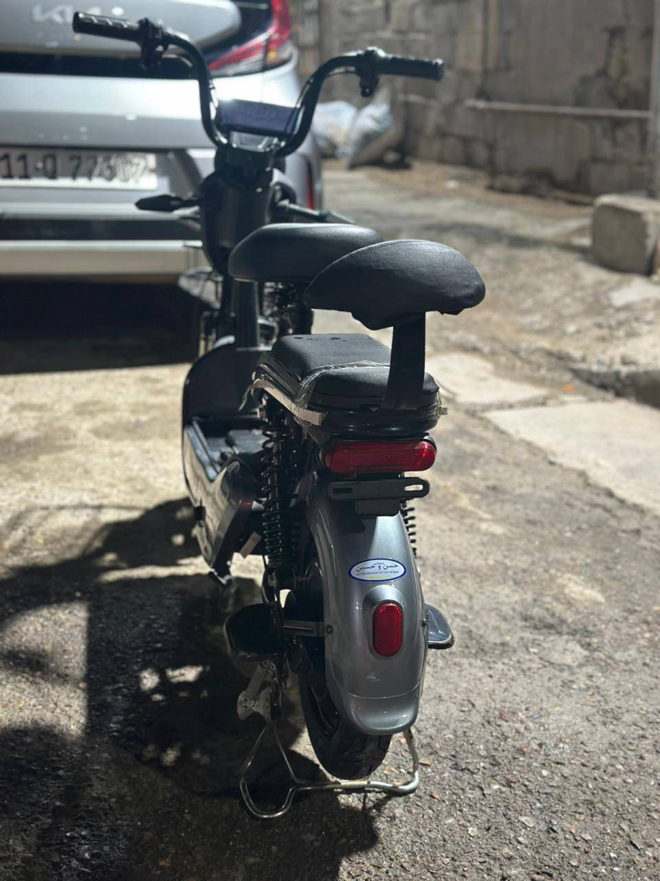 السلام عليكم من رخص الادمن
درجه شحن للبيع 
درجه نظيفه ما مستخدمه هواي 
عوزهه تأير خلفي 

اتصال ع رقم ***********
