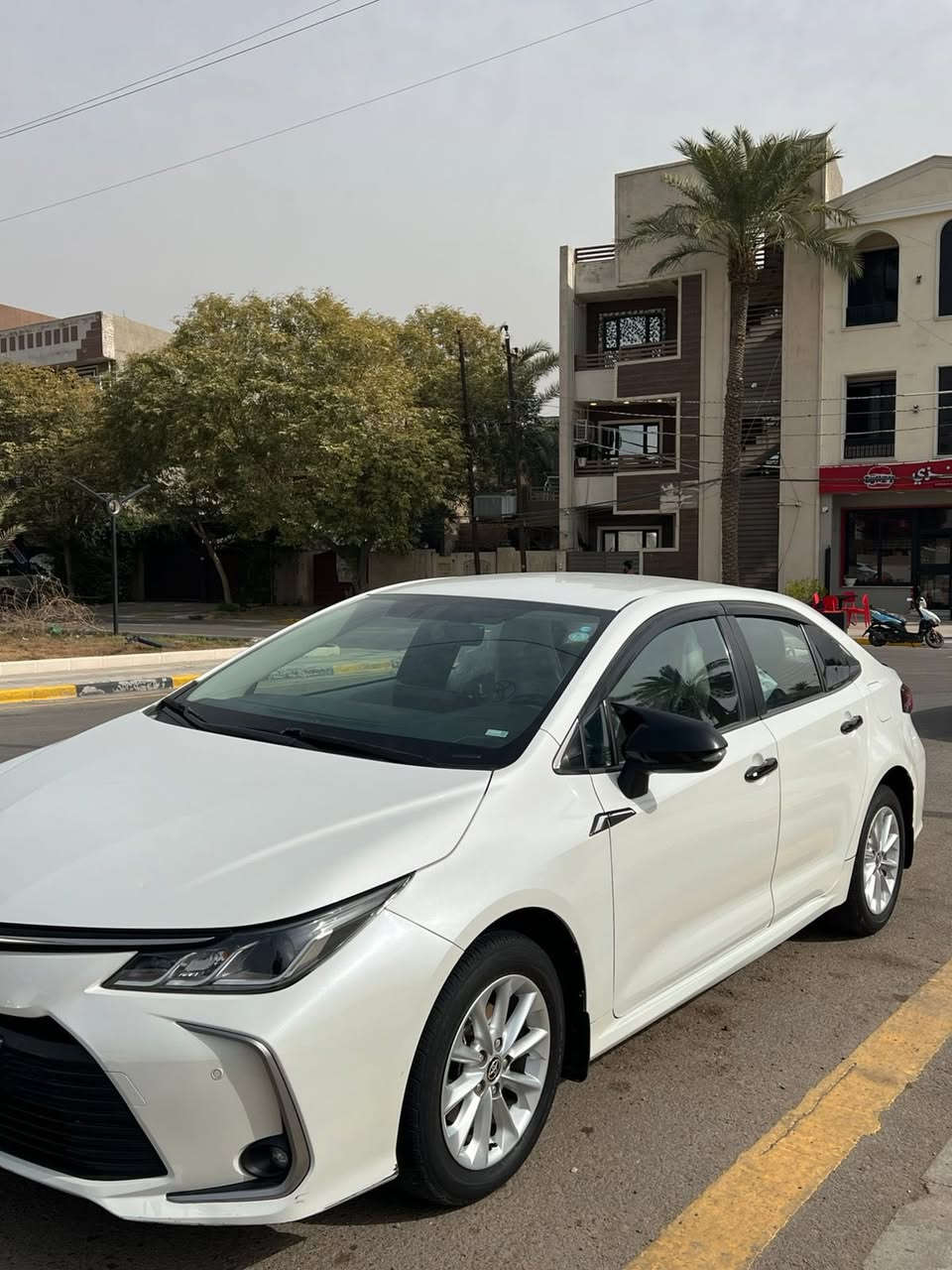 كورلا 2021 سازز
فول مواصفات معده فتحه 
بصمه 
تحكمات استرين 
داخل لونين 
مري شفط 
حساسات امامي وخلفي 
كامره خلفيه 
نضام سبورت 
شاشه 
تبريد بيونو 
تبريد قطعتين 
ماشيه 47 الف 
لايت زنون 
محرك 1800
ملاحظه سياره بيه صفحه قطعتين صبغ وقطعتين تبديل
ضربه سطحيه بدون دواخل 
موجوده صوره ضربه قبل تصليح
مكان بغداد 
***********
