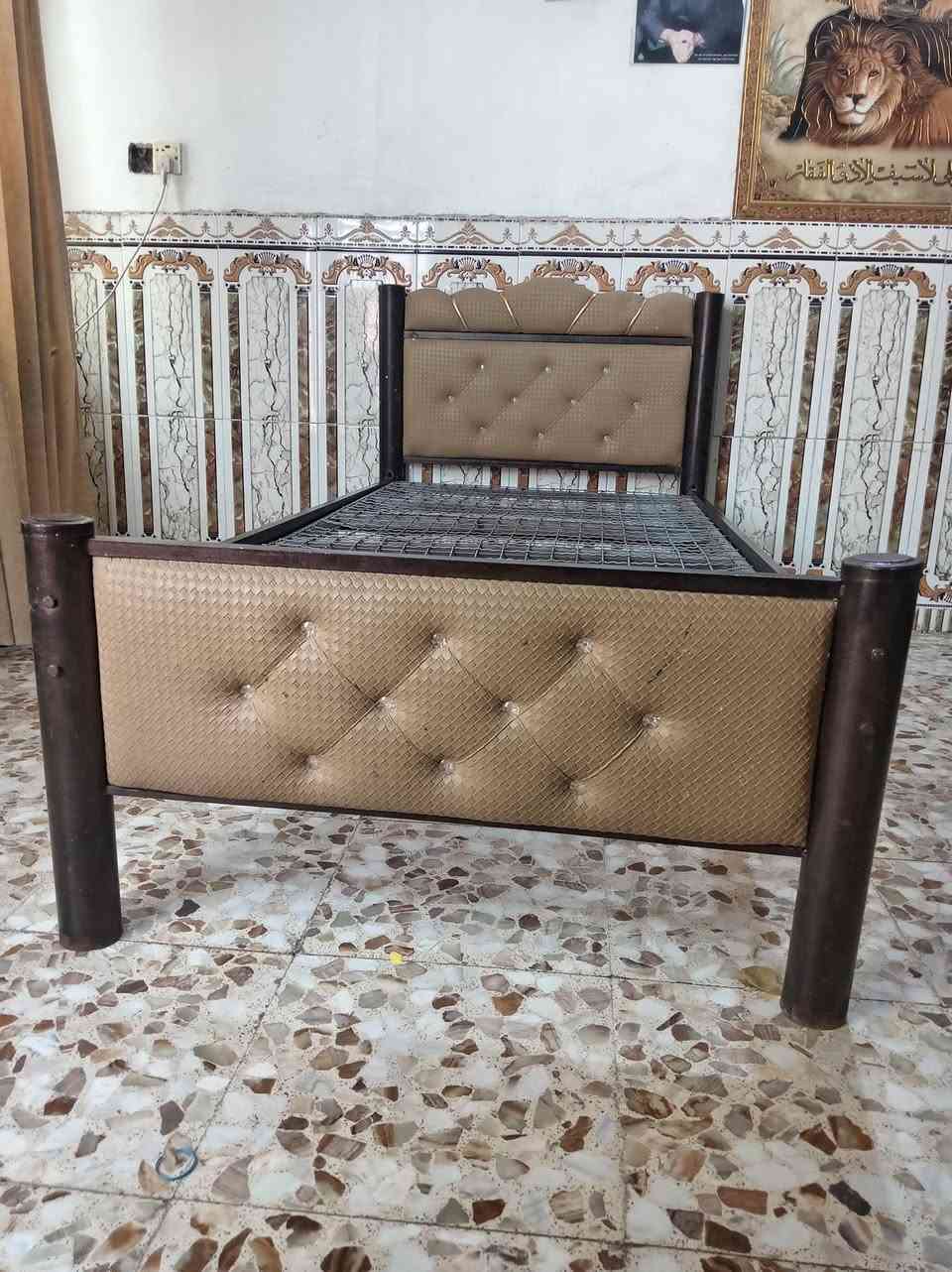 مكلف بلنشر جرابي وحده حديد وحده تسكام صاج الصاج 75قفل والحديد 60قفل للاستفسار الاتصال بلرقم ***********
