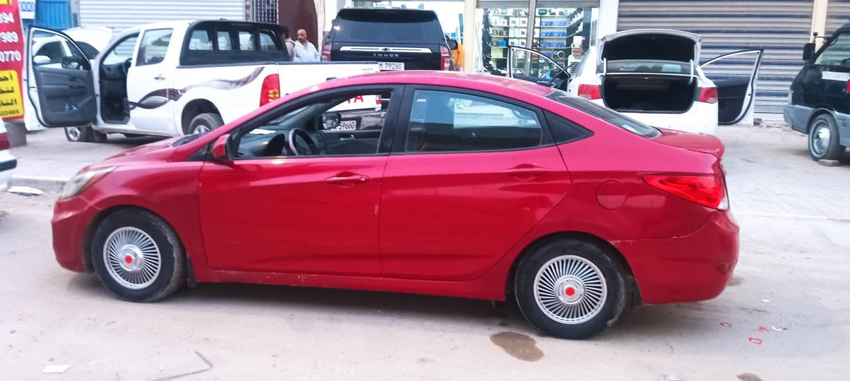 اكسنت موديل 12 امريكي جاهزه كير محرك تبريد حداده جدد جاهزه بدون نقص صبغ بدون دواخل 3قطع سعر 82مراوس حسب القناعه إتصال ***********مكان حله
