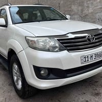 فورجنر للبيع موديل2014محرك6سلندر4000ccخليجي ساز مكفوله من الصبغ والضرب...