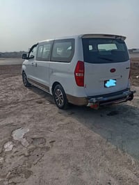 ستاركس مفتوح موديل(13) سياره مكفوله من تبديل او ضربه تخم تاير ويلا حدا...