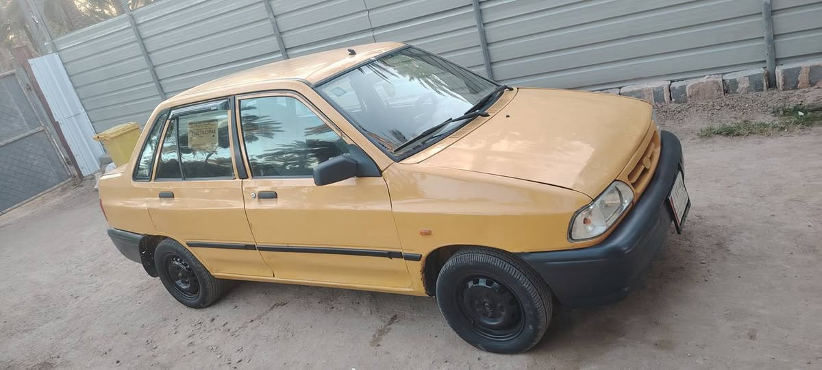 سلام عليكم سايبه للبيع موديل 2012 مكفوله مكينه كير مصفره هيه وغرامات سنويه 2027 تصال ***********
