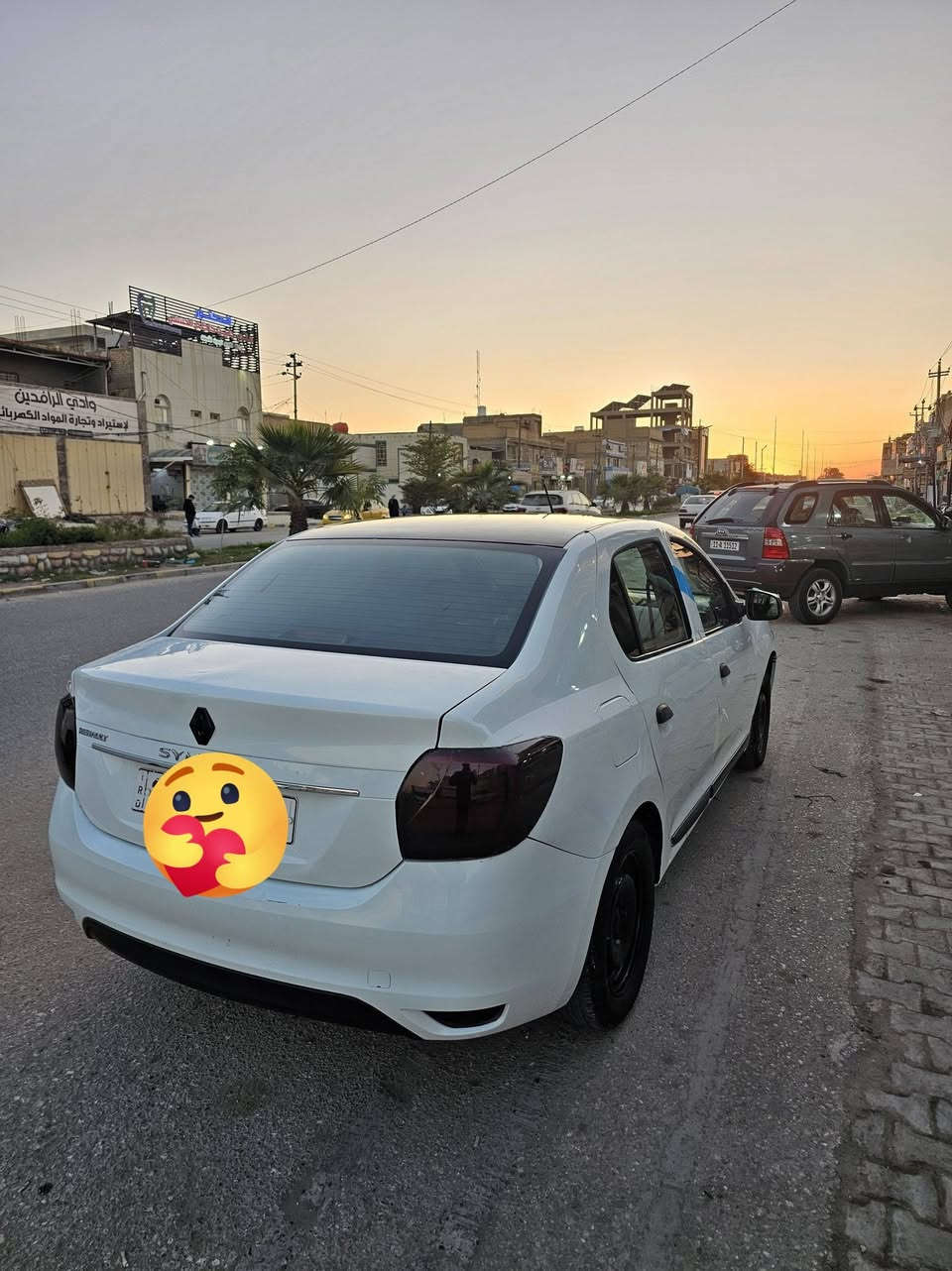 سلام عليكم 
الرجاء الرجاء اقرا التفاصيل كلها ذاكرها وخابر 🌹
رينو سمبول 2018 رقم انكليزي مثنى بأسمي سنوية لل29
مكينة وكير بشرط 
كير اوتو + عادي 
باتري جديد ابو الضمان 
داينمو سلف 
تبريد+تدفئة بشرط 
بيها شاشة وكامرة دوارة فول 
خمس تجاوي
كشنات الخلفي قابلة للطي 
ABS+مانع انزلاق
سيارة كلش حلوة  
سيارة بيها صبغ وبارد بدون دواخل ابد 
صبغ بنيد وباب خلفي وشوية من الجاملغ وبارد بداية الحوض فقط 
سونار بنهاية المنشور 
نقصها زوج تايرات وحدادية نص ونص 
وهاي كامل التفاصيل عنها 
فقط الشراي يخابر ولا تكلي شبيها حتى التاير ذكرته بلمنشور واسف على الاطالة 
   سعرها 68 قبل شهر موصلة الله يشهد وهسه ابيع بهل سعر وبيه مجال قليل
***********
