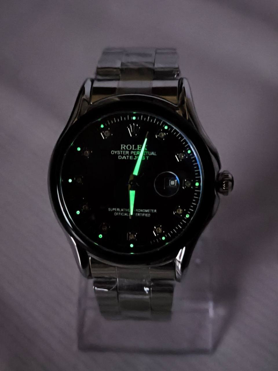 ساعة رولكس وراد اوربي DHL
تحفة فنية فول الفول
مكينة كوارتز 
جام زفير مزرق ضد الخدش مع فول لامينوس 
لون الميناء اسود فخمة مرصع بالكريستال مزودة بمنفذ تاريخ 
هيكل مصنوع معدن نيكل روم لامع 
 سير ستانلس ستيل
دبل قفل   
الساعة مختمة بالكامل  

السعر : 35لف ع اول تم 
للحجز والاستفسار خاص


**إذا كنت صاحب هذا الإعلان وتريد حذفه لأي سبب، رجاءا أرسل رسالة إلى الدعم الفني**