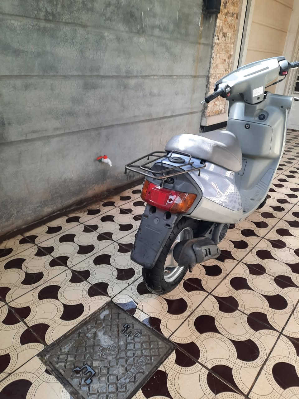 دراجة ياماها ياباني رمبة جديدة ماشية ٦٠٠٠ مكانها بغداد حي الجامعة الاتصال على الأرقام *********** ***********
