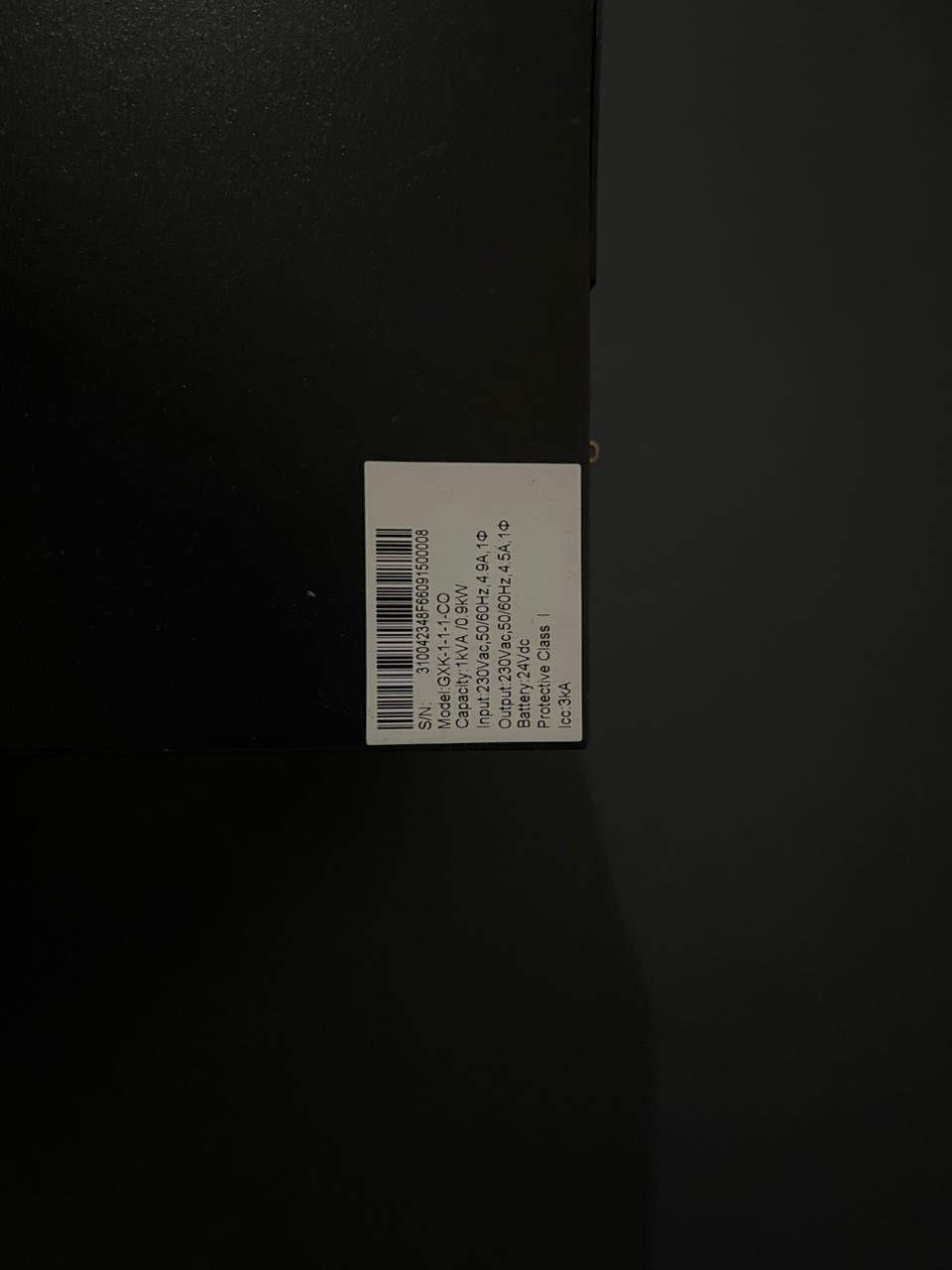 للبيع: UPS GETX 1000VA Online – حماية كاملة لكهرباء أجهزتك! 

 المواصفات والمميزات:
 نوع: Online UPS (مزود طاقة مستمر – بدون فترات انقطاع)
 القدرة: 1000VA / تقريباً 800W
 موجة كهربائية: Pure Sine Wave – مثالية للأجهزة الحسّاسة
 شاشة LCD لعرض حالة البطارية والجهد والحِمل
 حماية كاملة ضد انقطاع التيار، تقلبات الجهد والقصور
 عمر بطاريات ممتاز وتبديل سهل للبطاريات
 منفذ/مخارج متعددة لتشغيل كمبيوترات، راوترات، سيرفرات صغيرة، وأجهزة إلكترونية
للتواصل ***********
