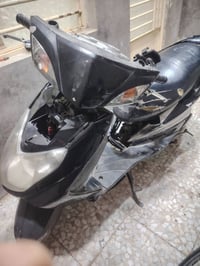 دراجه طافيه للبيع جفتتها جديد وره يومين ضلت  هيج. طلعت بيها طفت ابيع ط...