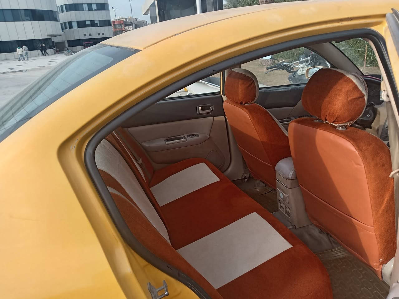 شيري اي فايف ٢٠١١ جاهزة مكينة تبريد السعر ٣٣وبيهة مجال بسيط استفسار على الرقم ***********
