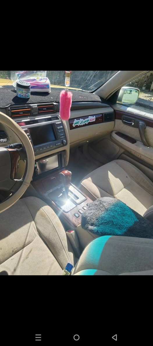 ياالله ملكه موديل 2002
مكينه وكيرفي في تي بلباكيت 
حداديه تخم تاير جاهزه سياره 
رقم كركوك تريد تحويل تريد وكاله بليعجبك
علما انه سياره مئشره قماره فقط والباقي مكفول
كهربائيات كله شغاله سنتر لوك سعر 58 وبيه مجال مكاني ذي قار الغراف.*********** ناصرية, ذي قار
