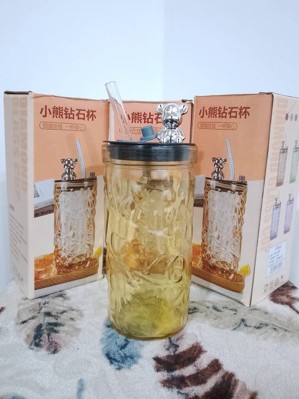 السلام عليكم
🔴عرض خاص لاصحاب المحلات🔴

كلاص زجاجي ابو القصبة حتى القصبة زجاجية الحجم 500 مل 

شكل جميل وحلو 

🔴البيع كمية شلع

🔴 تقريباً يطلعون  { 54 } قطعة

يتوفر بثلاث الوان [ الاخضر /القهوائي/ الشفاف ]

اكثر كمية الوان الشفاف 

بيع بأقل من سعر الجملة سعر القطعة 750 دينار مع التوصيل شكد يطلعون عدد القطع نتحاسب وبيهم مجال ✅ 

الاتصال على الرقم( *********** )
 او مراسلة واتساب
