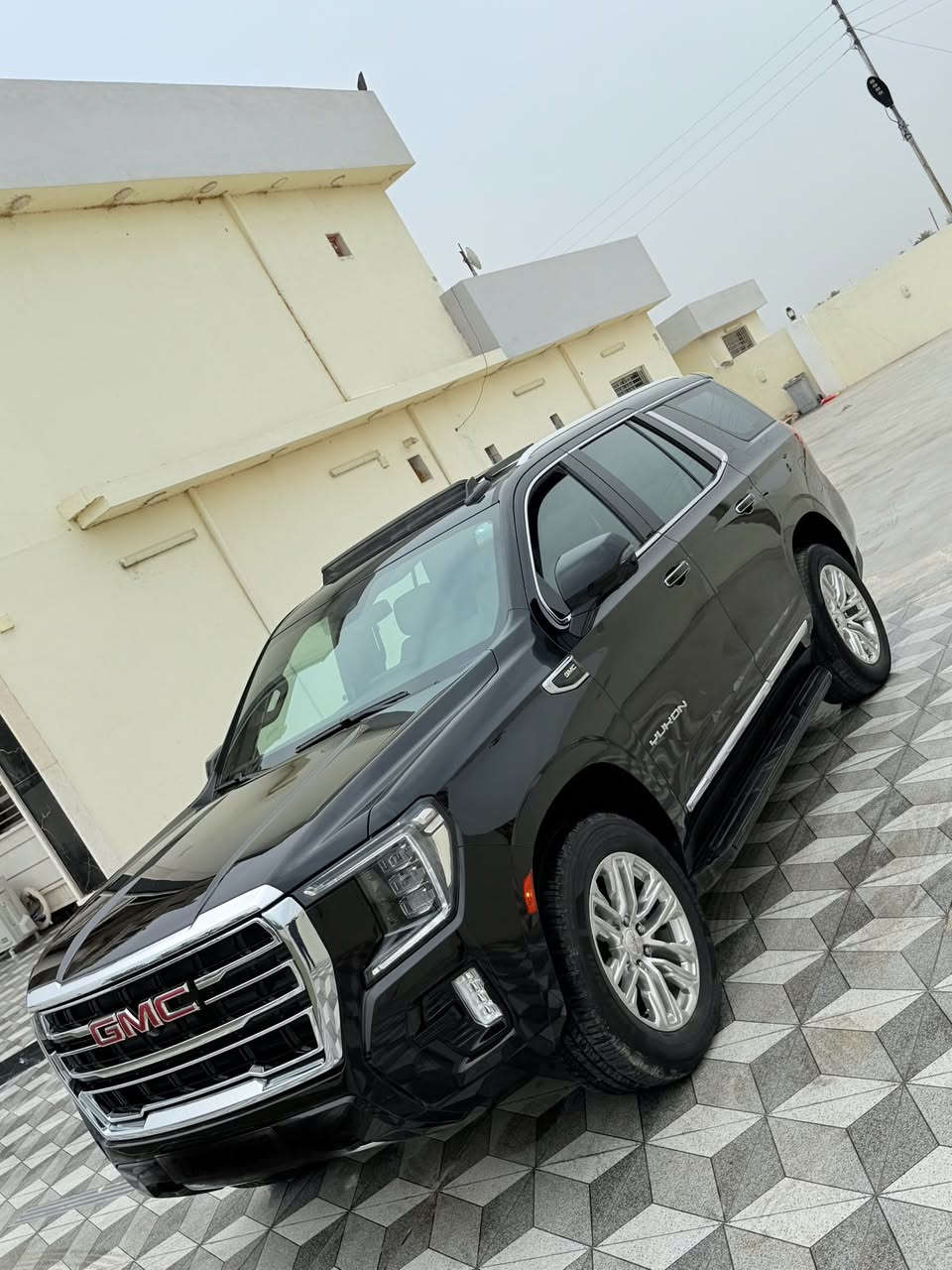 جمسي يوكن 2023 SLT خليجي
فول مواصفات كشنات تدفئه تبريد 
رقم اربيل بسمي 
بنرامه فور ويل 
كشنات جلد 
محرك 5300 
3 شاشات 
كامرات 360 درجه 
سياره وكاله المنصور 
رادار تحديد مسار 
رادار امامي وجانبي 
دخول ذكي 4 ابواب 
جنطه كهرباء 

للبيع او مراوس 
لاستفسار اكثر تصال برقم 

***********
