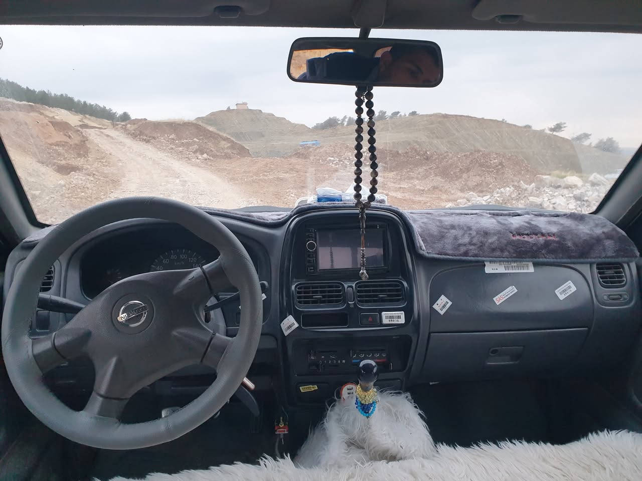 نیسان 2001 تەبریدو پاوەر
سەنەوی تا2028 بەناو خۆمەوەیە 
سەقفو شانی بۆیاخی نیە ماباقی بە بۆیاخ ئەیفرۆشم پێشی لای سایەق دەعمی هەیە شانسی نەگرتوە 
چوار تایەی تازەیە 
تەقەو ڕەقەی بەشەرت 
گێڕو مەکینەو ئەکسل بەشەرت 
سیعری 82 معامەلە
 ***********
