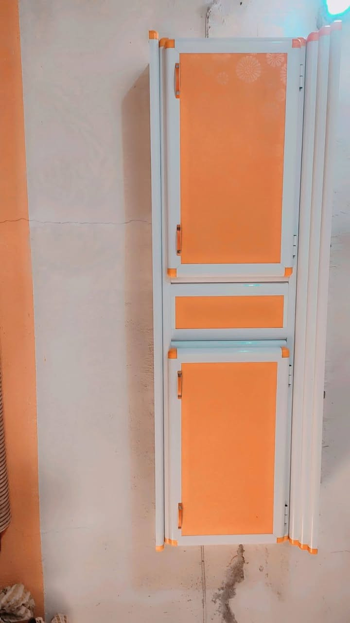 كاونتر نضيف ٣ قطع  والمرمره  ب ٣٠٠  مكان نجف


**إذا كنت صاحب هذا الإعلان وتريد حذفه لأي سبب، رجاءا أرسل رسالة إلى الدعم الفني**