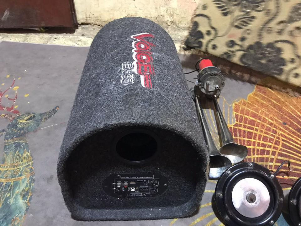 مكلف بالنشر للبيع بشكل مفرد او كلهن   كلمن وسعره. رقم راعيهن  ***********
