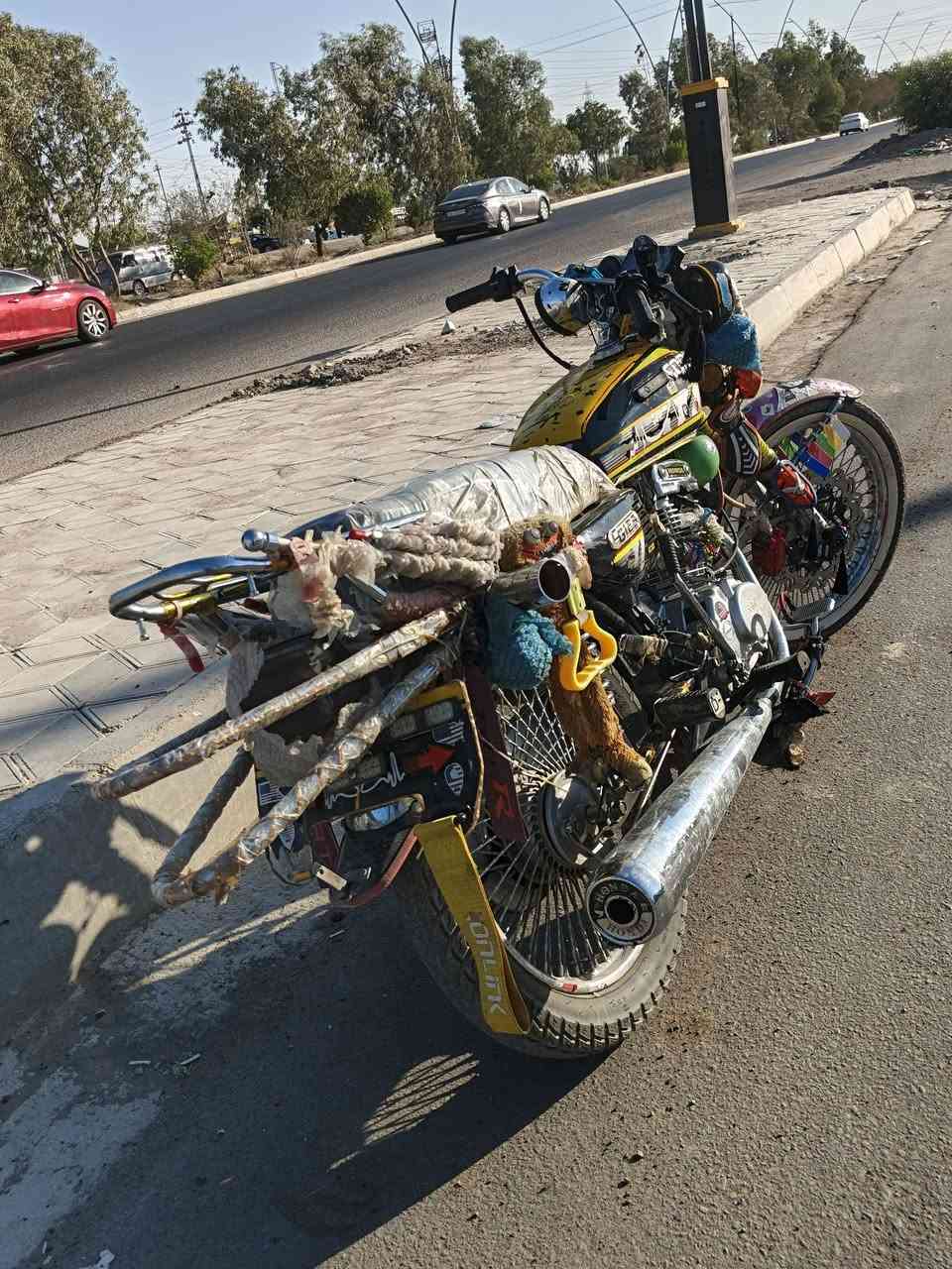 سلام عليكم دراجه تايكر لبيع موديل 24 كفاله عامه ما بيهه نقص لسعر 650 وبيهه مجال قليل مكاني تقاطع لقدس ***********
