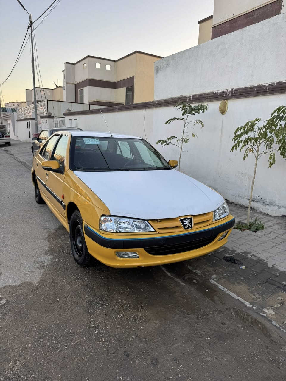 السلام عليكم بيجو بارص 11سياره كفاله بيه بس جاملغ الكدام مبدل بدون ضربه وبيه نص الدوار صبغ واضحه بالصور اثر خياس رقم نجف بأسمي تحويل ثاني يوم كير ومكينه جدد تخم تاير جديد تبريد شغال حداديه 70 بالميه مصفره هيئه وغرامات السعر 32 وبيه مجال العنوان نجف للتواصل ***********
