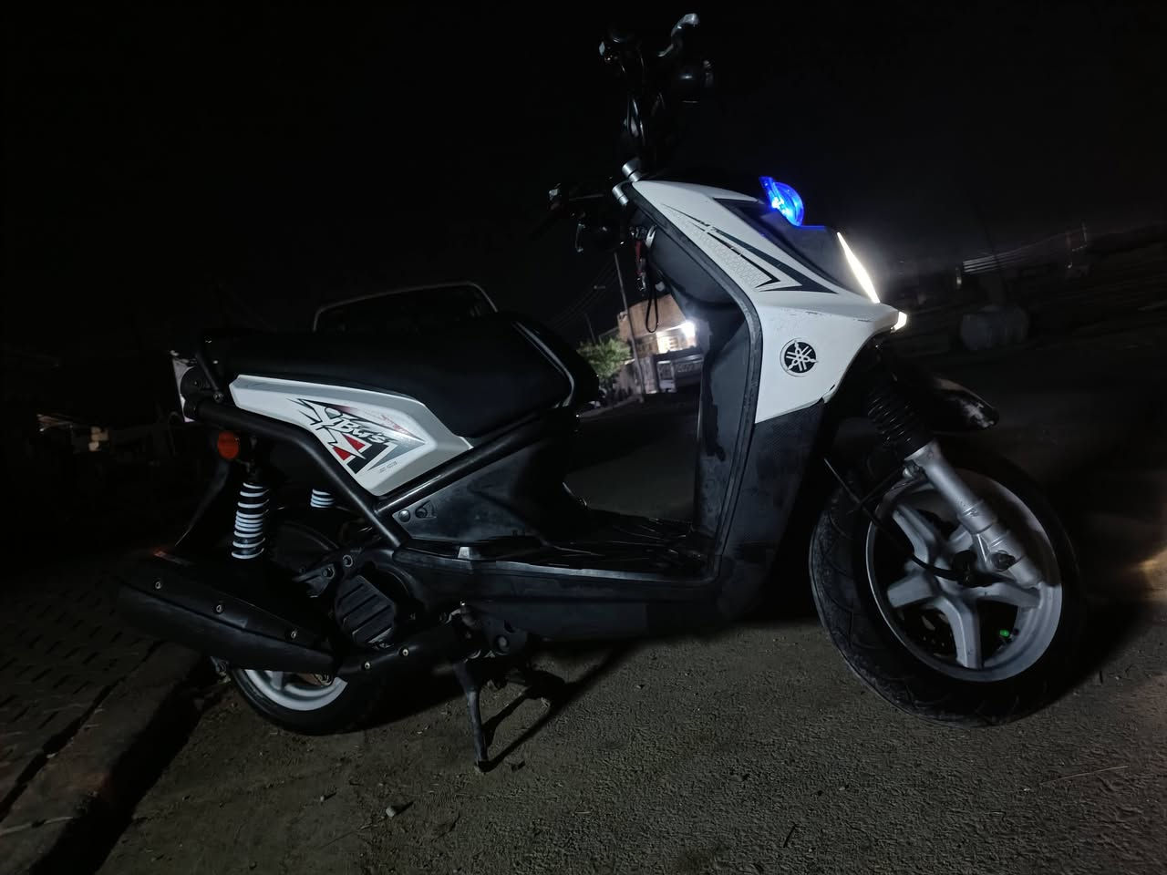 جبلي للبيع مكفولة كفالة عامة برغي ممفتوح بيها وختم واحد للتواصل ***********
مكاني بغداد الحسينية
