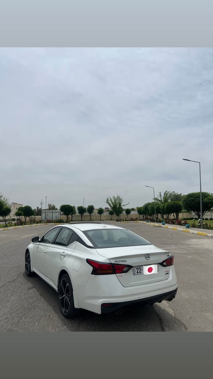 Nissan altima 2023 SR AWD foll 
نیسان التیما ٢٠٢٣
مودێل:٢٠٢٣
فول ماسفاتSR Plus 
١.بصمە
٢.شخال
٣.وایرلیست جارج
٤.شاشە
٥.سلایت
٦.لایت زینو
٧.لایت لید
٨.راداری پێشەوە
٩.راداری پشتەوە
١٠.ختی جادە
١١.ویل کپ
١٢.دەرگا بسمە
١٣.کامرە
١٤.حساسی پێشەوە
١٥.کوشن جلد
١٦.کوشن کهرەبای
١٧.راداری اوینەکان
١٨.شفتەی ستێرن
١٩.کشن هیتەر استێرن هتیەر
٢٠.ماوەی رویشتن:37مایل
سبوخ:1پارجەو نیو/جاملخ کلێری امریکا/نیو جاملخی 
سبوخە دوبەیە
بێ ارباگ هاتا ارباگی شانەکانیش نەتەقیوە
⚠️رسمی حادیسەکە دانراوە 
نرخی:١٦٠
رەقەم:***********
عربی 

SR PLUS AWD 2023 نيسان التيما
فل مواصفات تغيل عن بعد، وايرليس جا
شاشه لكزز , سلايد , لايتات زنون , لايت لد , رادار امامي , رادار خلفي ، رادار بالمري , ويل كب , ابواب بصمه , كامره , حساس خلفي , كشنات جلد , كشن كهربائي , اشاير بالمري , تحكم ستيرن , شفتات ستيرن , تحديد مسار ,تحديد سرعه ,ماشی٣٧مایل
سعر:١٦٠
⚠️صورة حادثة موجود
رەقةم:***********
صبخ:١قطع نص/ جملخ کلێر امرکی/نص جامل صبخ دوبەی أربيل, العراق

