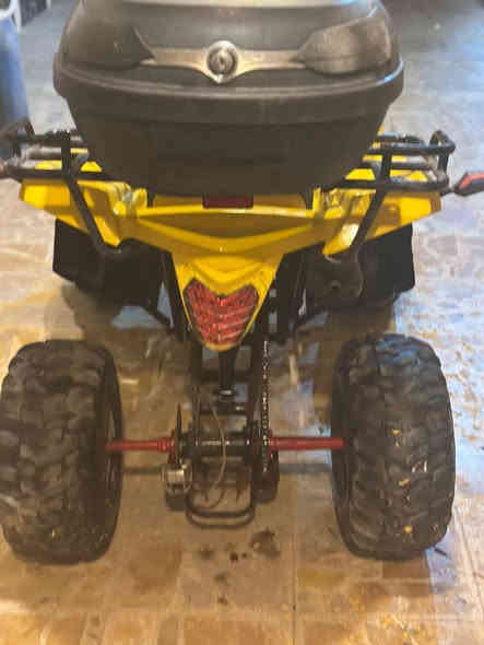 للبيع رباعيه حجم كبير محرك١٥٠ سيسي يجي نفس الهوندا كير ان دي بوش محرك بعد لوك شرط ممفتوح تشغيل عن بعد شرط نكره السعر ١٠ ورقات بيها مجال العنوان الكاظميه للاستفسار 
***********
