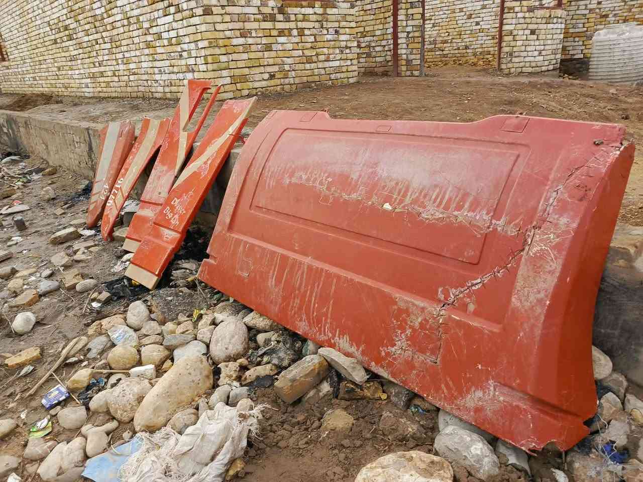 للبيع
كاسحة سكانيه 
***********
