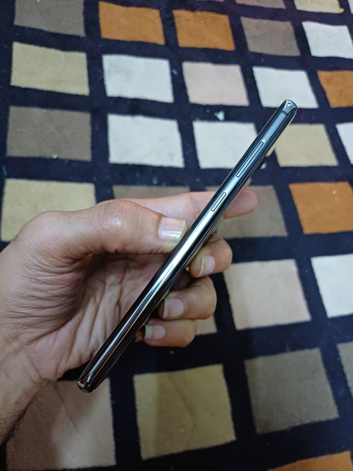 سامسونج اس 10 بلس5G شرق اوسط دبل شريحه ذاكره 128 عشوائيه 8 الشاشه سوبر ام ولد فول اجد بلس دقه 5k تصوير كلش عالي 8k فور كي 60 اطار بالثانيه شاشه منحنيه بصمه مدمجه بالشاشه سبيكر ستوريو صوت مجسم كلش عالي مقاوم للؤماء والغبار دبل فلاش خلفي بي ضمان للشراي من باب البيت جهاز نظيف اخو الجديد بس للامانه مبدل ظهر وكاله اصلي مال شركه فقط باقي الجهاز نظافه ميه  شخط مابي بيع ومراوس بغداد البلديات *********** بغداد, العراق
