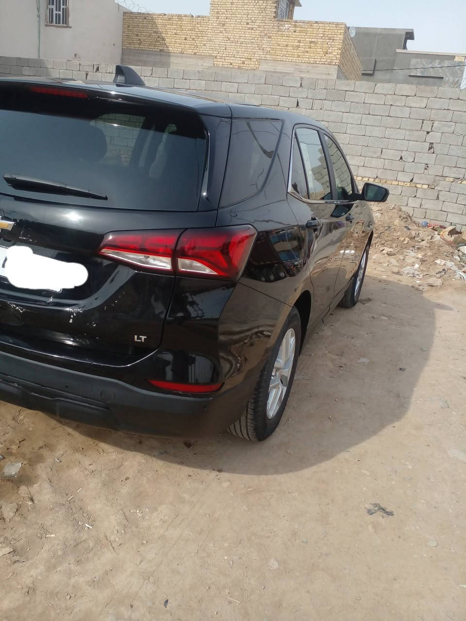 سلام عليكن كوينكس للبيع موديل ٢٢ حادث بسيط رقم واسط الجديد باسمي استفسار / ***********
