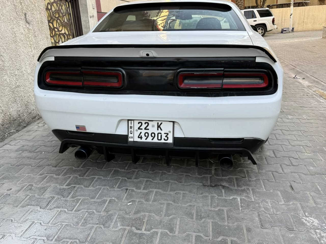 جالنجر rt موديل 17 رقم اربيل
مكينه 5700 
السيارة بدون ايرباك بجم كبس 
اويل كاتش كان
دبات موبار سود
ويل نجمة ٢٠ خسفة قوية توسايز
برمجة سيفتي و طلقات و بانزين عادي  يم ايگل 
شاشة جبيرة 
صدر امامي خلفي جديد و بي ضمان 
دسكات امامي خلفي جدد 
سيارة كاملة بدون اي نقص 
ولا گلوب مشتغل بالدشبول 
عبوة فيول بمب جديدة
ضربتها جاملغ خلفي و شوية تصليح اكو بالحوض 
رقم الشاصي 

2C3CDZBTXHH568698
رايدهة 178و بيهة مجال بسيط 
السيارة كلش حلوة وناصبة 
مكاني بغداد حي القاهرة
***********
