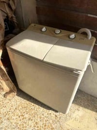 غراض بيت نضيفات عددطبلات ٤زغار ٢كبار ٤تحفيه الاسد ٤بنكات سقف ثانوي عدد...