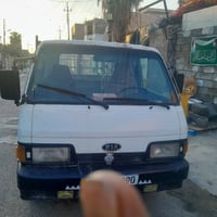 كيا بنكون موديل 94رقمها بغداد نكليزي بسمي المحرك وكير خير من الله مكفو...