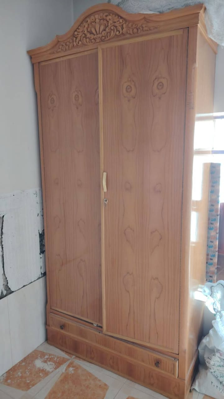 غرفه تسكام استعمال قليل
سعر 1250
***********
(الصور ما واضحات الحقيقه احله)
