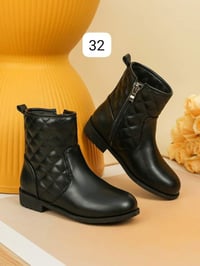 ملابس • للبيع