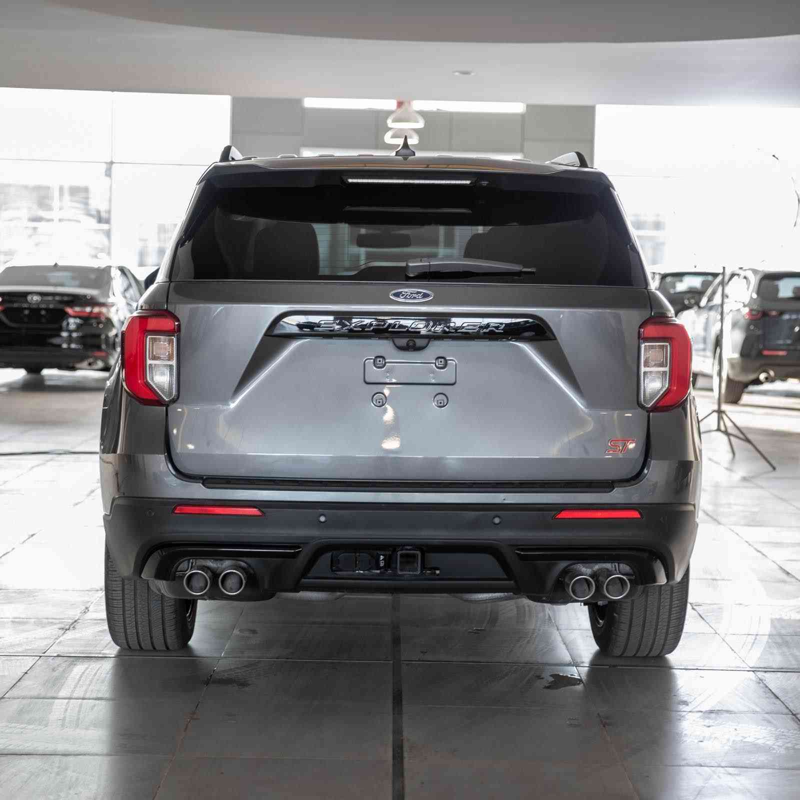 سڵاوتان لێبێت 
فۆرد ئێکسپلۆرێر ئێس تی مۆدێل ٢٠٢٣ 
سەیارەکە نمونەیە لە جوانی تەنها ٢٣،٠٠٠ مایڵ ڕۆشتووە  گێڕ و مەکینە و کارەباییات بەشەرت 
مواصەفات:
کامێرای دواوە 
کوشن جلد
پانۆراما
سندوقی کارەبایی
کامێرا ٣٦٠
حەساس
گەرمکەرەوەی کوشن
ساردکەرەوەی کوشن
سڵاید
بەسمە
دیاریکردنی خێرایی
ئاوێنە کارەبایی
شاشە
ئاوێنەی ڕادار
٨ پەڕەشووت
لایتی پێشەوە زینۆن
سوکان هیتەر
ئەپڵ کارپلەی
شەغال
سێ ڕیز کوشن

نرخی ٣٤٠ وەرەقە و مەجال
ژمارەی تەلەفون:***********
واتساپ،ڤایبەر✅ السليمانية, العراق
