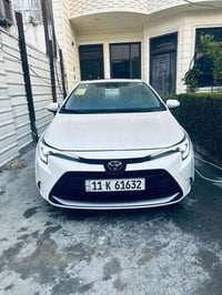 كورلا شكل الامريكي البيع.  ماشيه 16لف. سعر 24مليون. فول موصفات كشنات ج...