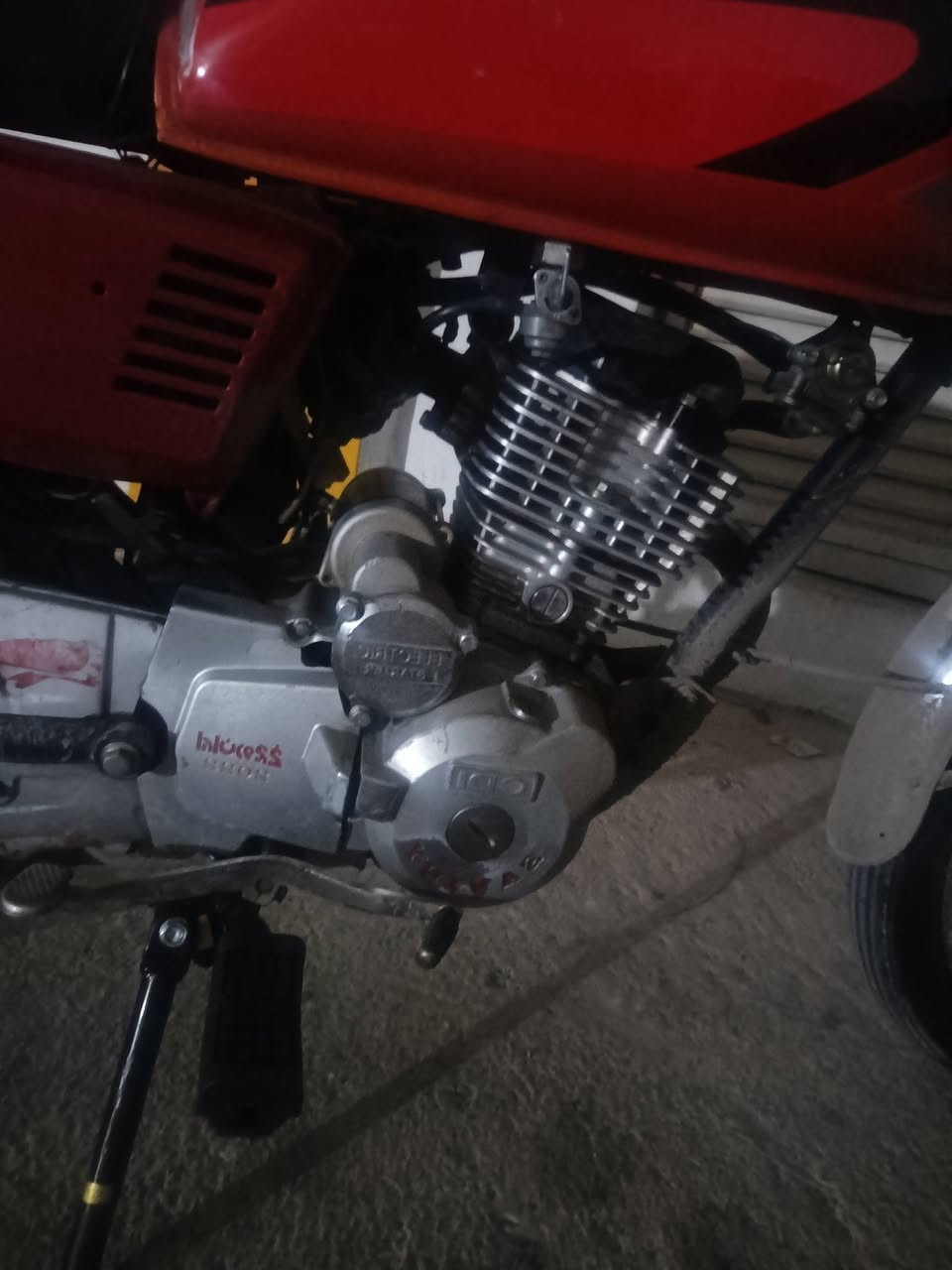 سافيني 2020مع منفيس 5كير ماكينه شاص شرط يحتاج بس وصل غمازات السعر 300الف وبي شوي مجال حق جيه للتواصل ***********
