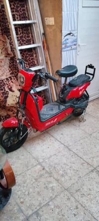 دراجة شحن كهربائية • موديل 2025 • تشغيل عن بعد