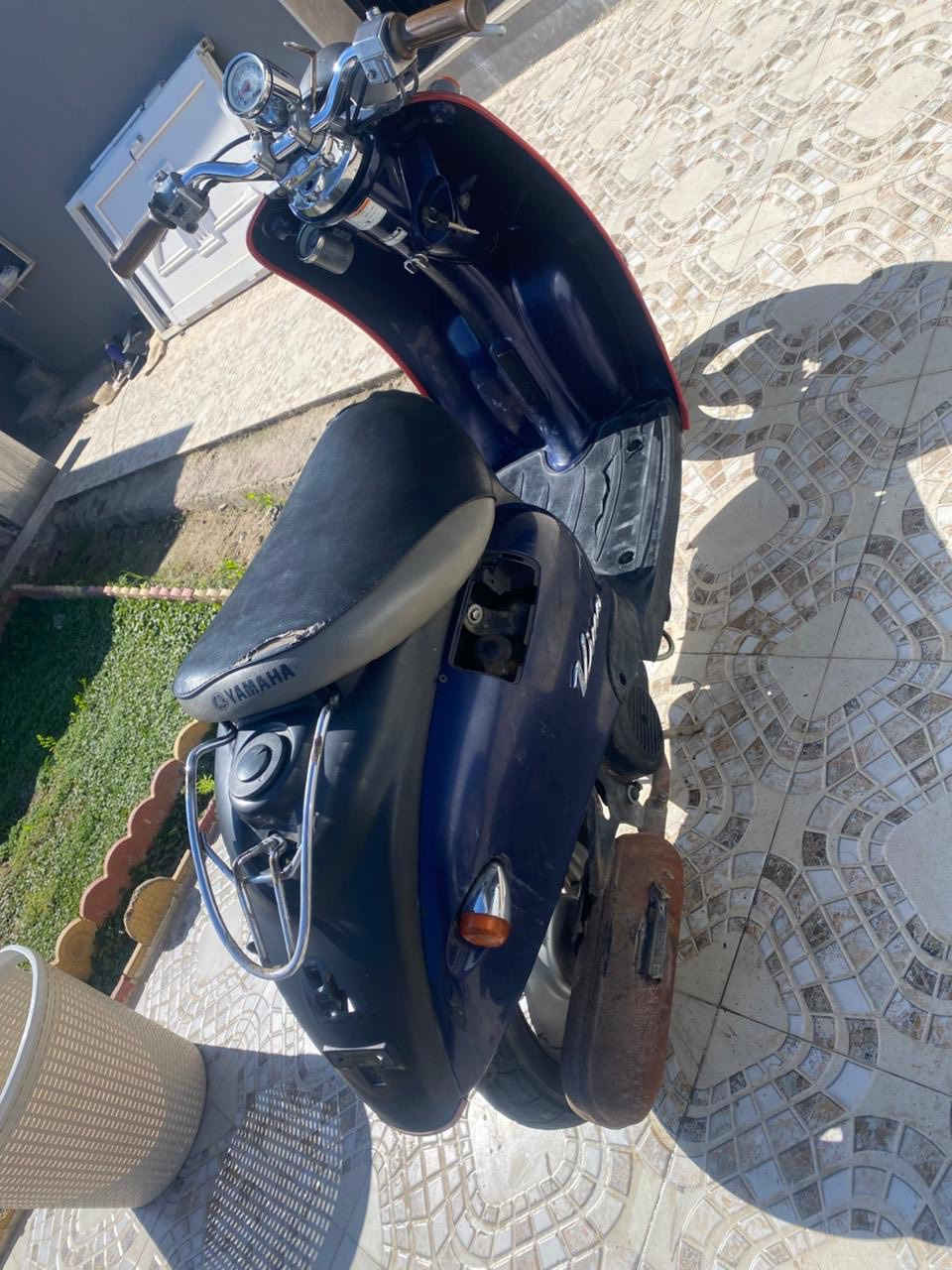 عبد الحليم للبيع مكينه ما مفتوحه ما يعوزله شي السعر 300 وبي مجال للتواصل اتصل عل رقم ***********
