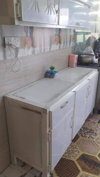 دواليب • تجهيزات منزلية