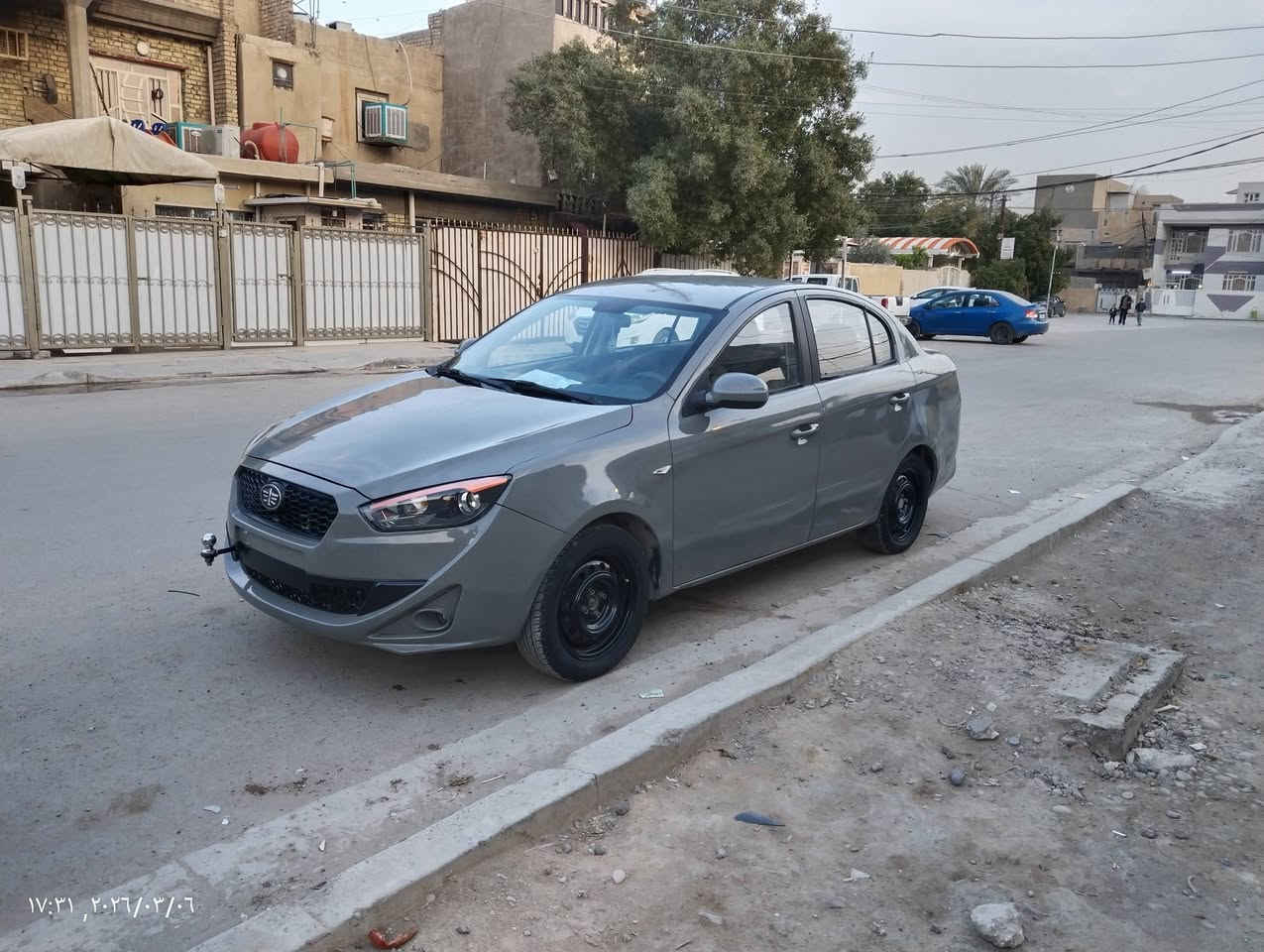 السلام عليكم سياره للبيع فاو اولي موديل 2015 بعدها بدون رقم يعني ياخذها رقم لياها باسه سياره بعدها على وضع الشركه ماشيه ٨٨الف هذا رقمي للتواصل *********** السعر ٥٥قفل
