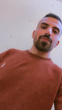 واسط • محلات غذائية • عيادات طبية