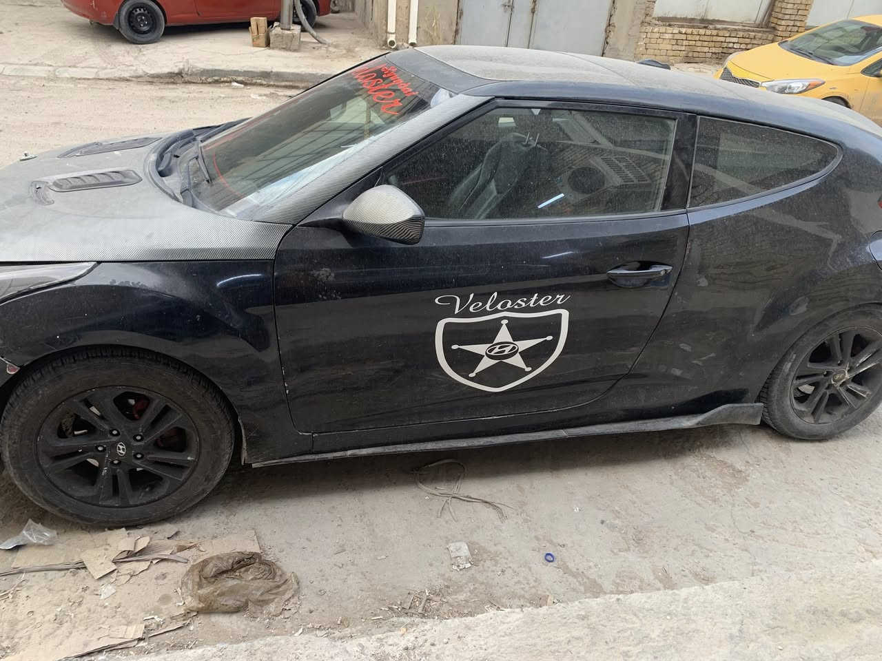 السلام وعليكم فيولستر موديل 12 وارد امريكي كير ومحرك بشرط دواخل يرادلهه تعمير بسيط كشنات جلد كير عادي 7 نمر سعر62 وبيهه مجال *********** السياره مكانهه بغداد البنوك
