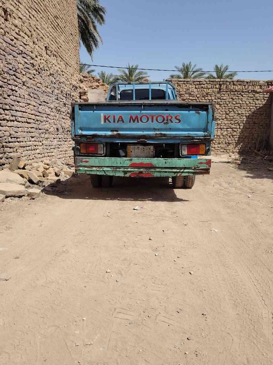 السلام عليكم سياره كيا بنجو موديل 96 موديل مكاني بابل مقفوله كفاله عامه جديده ***********
