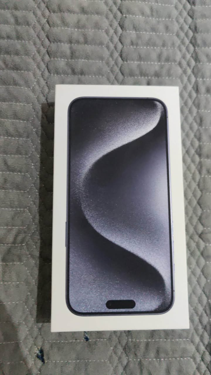 Iphone 15 pro max 
Battery 85
1 sim esim 
256 GB 
Karton u kaml ashyaya zor pak mawatawa 
700$ أربيل, العراق


**إذا كنت صاحب هذا الإعلان وتريد حذفه لأي سبب، رجاءا أرسل رسالة إلى الدعم الفني**