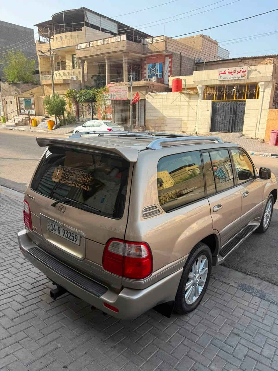 سلام عليكم لكزاز مديل 200رقمً بصره نكليزي ابمسي تحويل ثاني يوم سياره كفاله وارد خليجي مكينه كير تبريد حداد كله شغال تخم تايرات صالي يومين من شادهن سياره فول مواصفات فتحه جوبلس لايت زنون كشنات كأربأي ستيرن كهربأء فقط بيها صبغ بل بجم بدون ضربه اثر جراد ومصورها قبل وبعد مكاني بصره قبله متواجد 24ساعه ***********((سعر 140))
