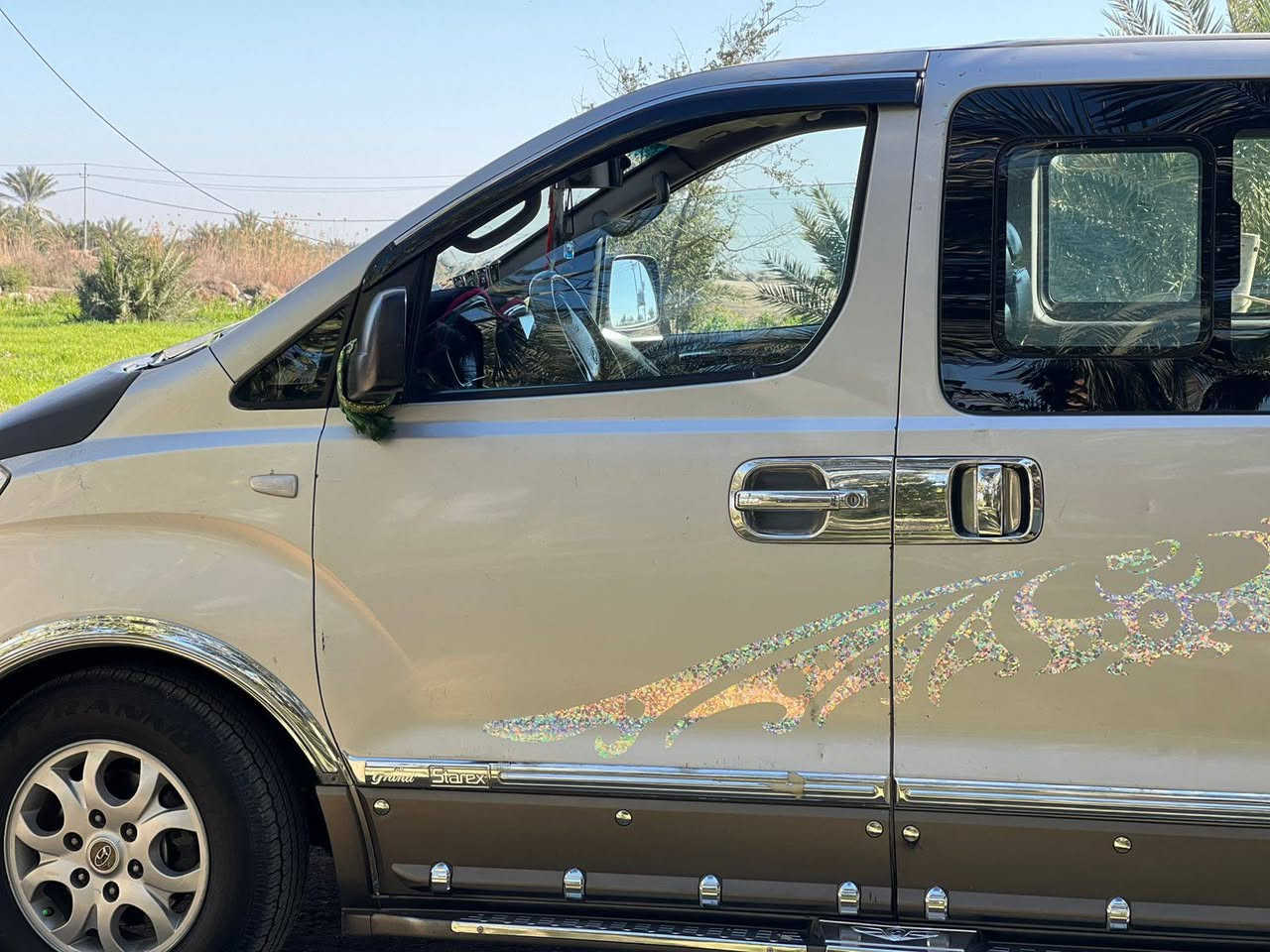 السلام عليكم سياره ستاركس لبيع  موديل 8 اصل مسكر رقم جديد سنويه جديه سياره خير ما ناقصه اي شي /ملاحضه السياره بيها خط موظفين يعني ابيع هيه والخط/واي ستفيار اخر اتصل ***********/مكان السياره بابل المحاويل
