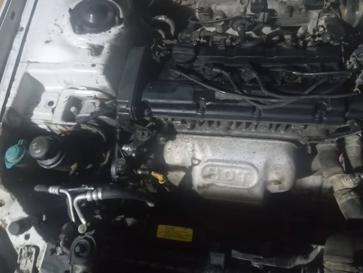 السلام عليكم سوناتا وفود 2002
مكينه اسبكترا 2000 كير عادي 
كرهبائيات عوزها ترتيب 
السعر 45بيها مجال 
مكانها بابل قظاء القاسم
***********
