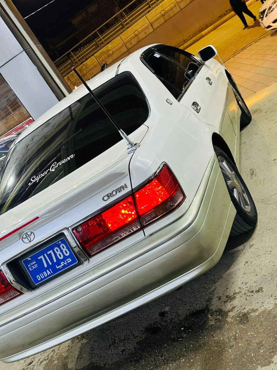 من رخصت الادمن
ملكه مامسجله
دكمه وحده 
السياره طك كارتون مال جناي
تحوير نجف فوك أو جوه عارف العيساوي
موديل السياره ٢٠٠١  
مكينه ديفور الصغير 
كصت السياره قماره الباقي كفاله من عشائر أو سرقه
الشراي يتصل *********** مكان السياره فلوجه سعرها   ٧٢ أو بيها مجال للشراي
